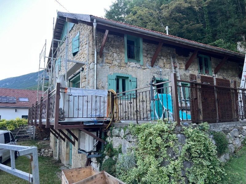 Réalisation rénovation joints de pierres 1