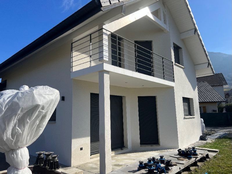 Réalisation finition grattée sur maison neuve 4