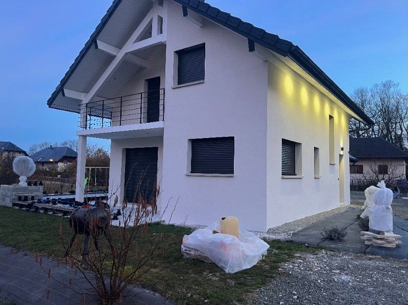 Réalisation finition grattée sur maison neuve 2