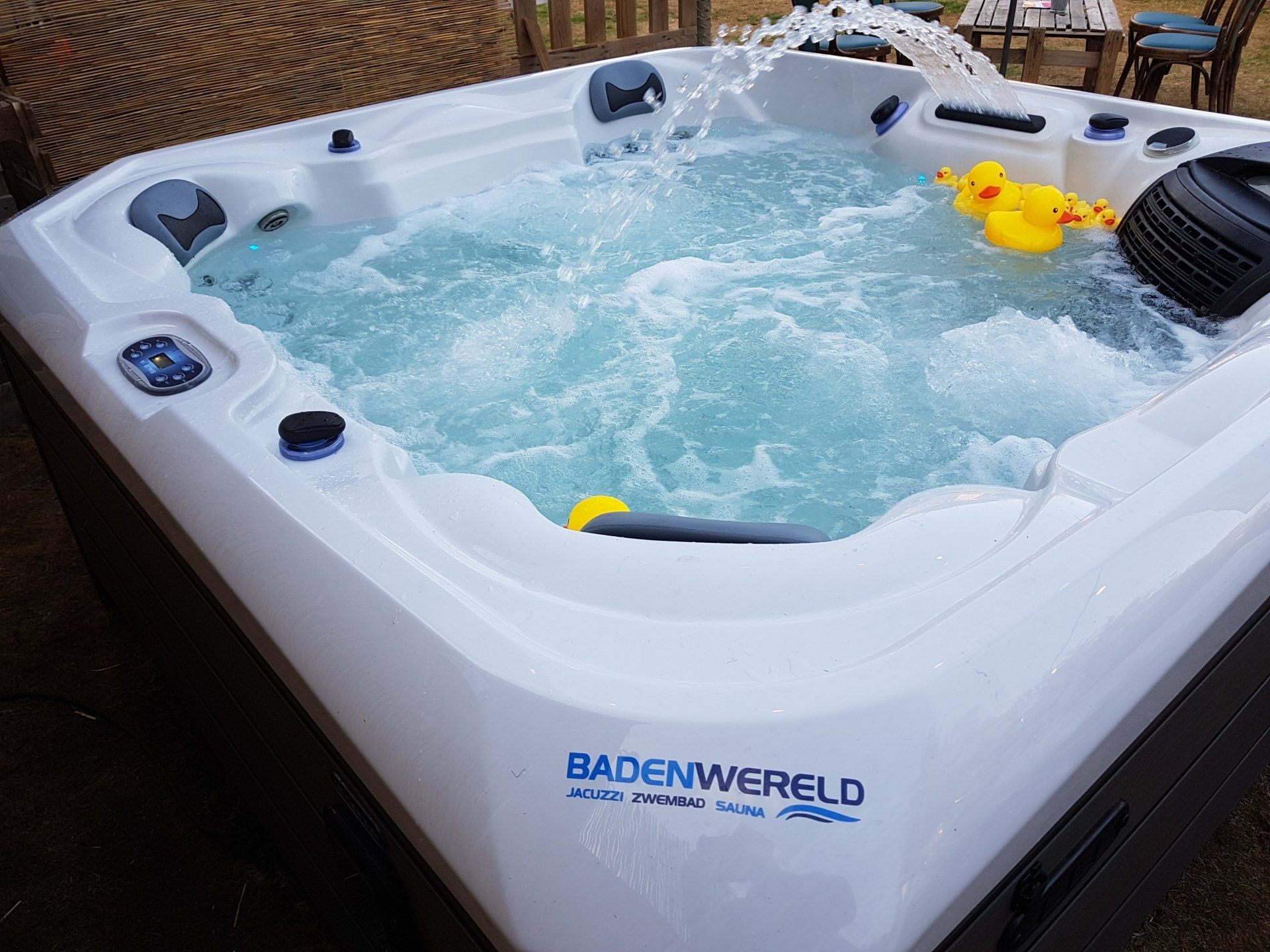 Heerlijke jacuzzi