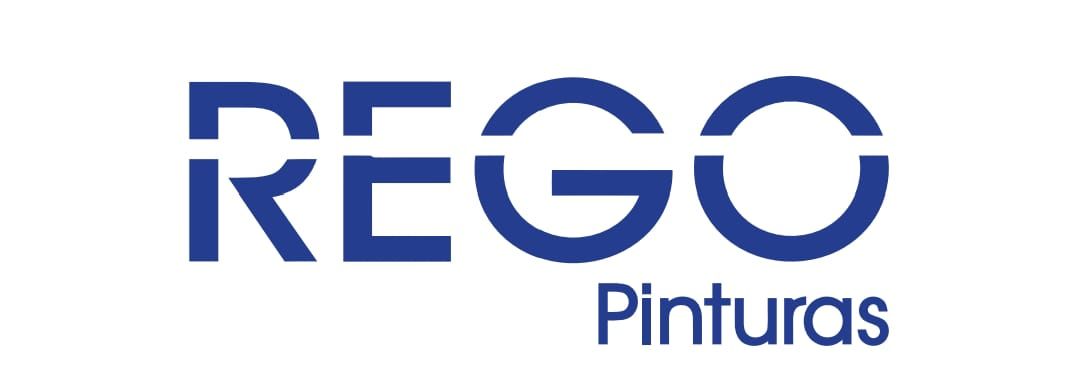 Logotipo de REGO Pinturas en azul. El texto incluye las letras REGO y la palabra "Pinturas".