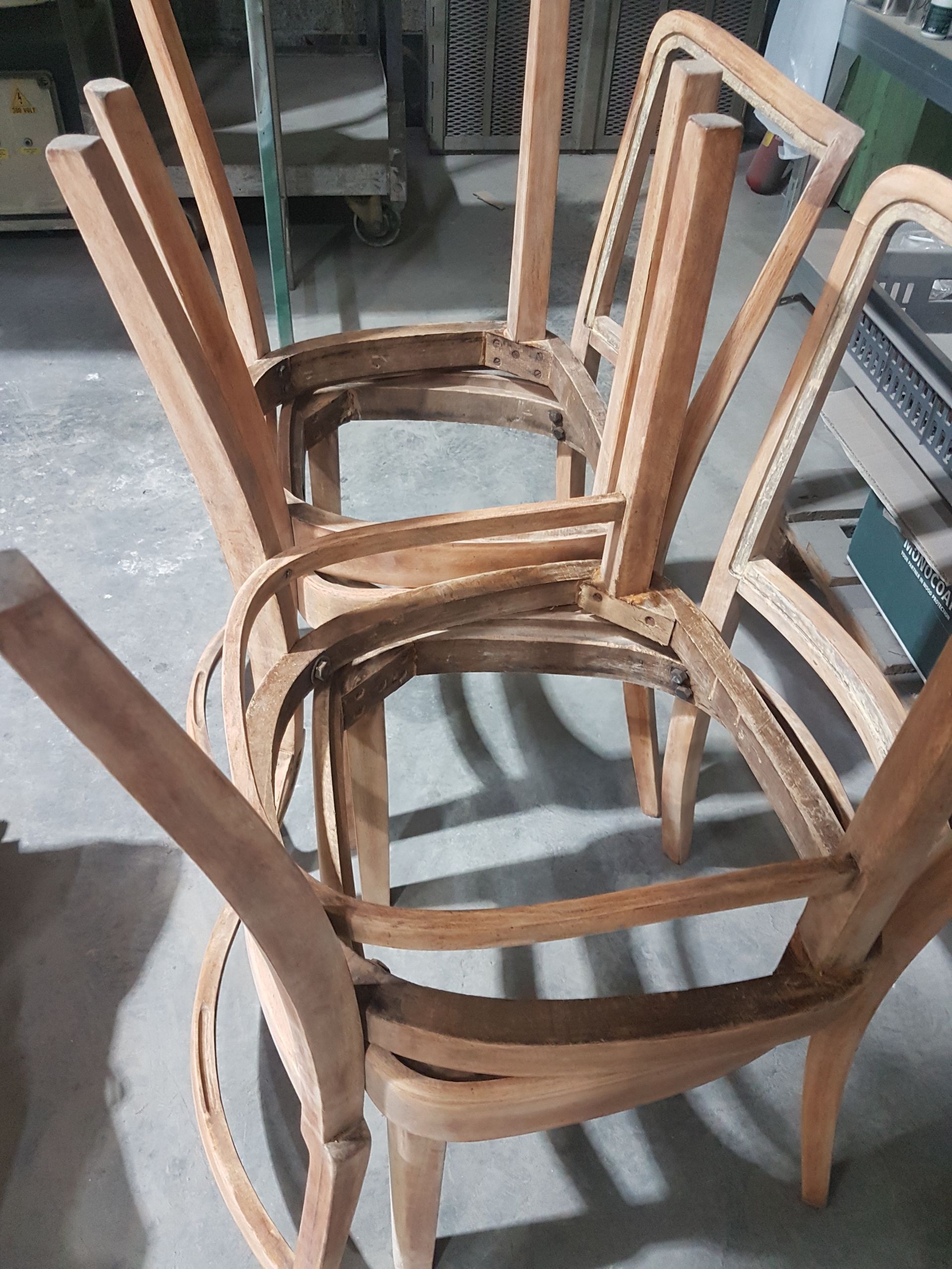 Cadres de chaise en bois clair