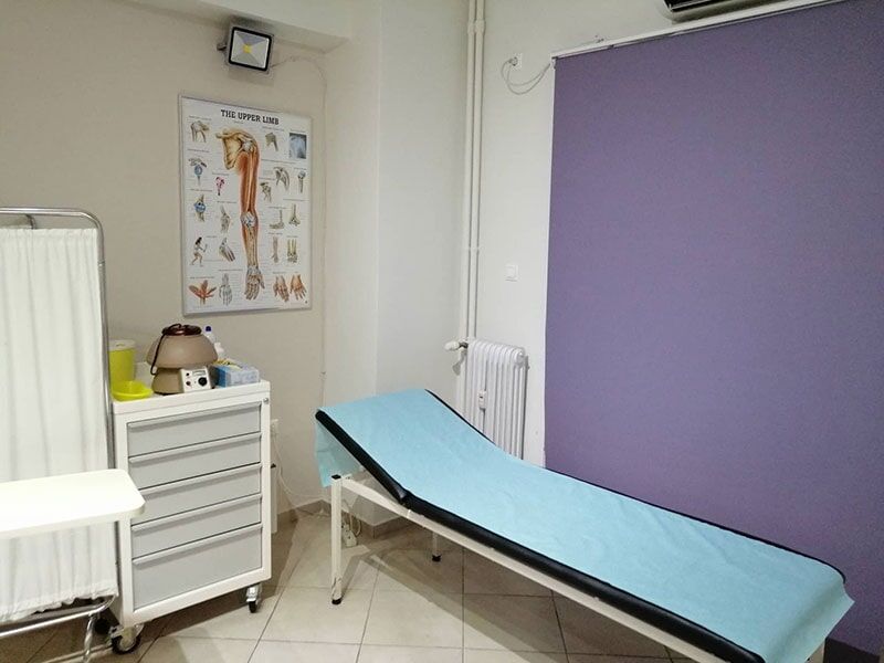 Χειρουργός Ορθοπαιδικός ΛΙΑΡΑΚΟΣ Λ. ΝΙΚΟΛΑΟΣ