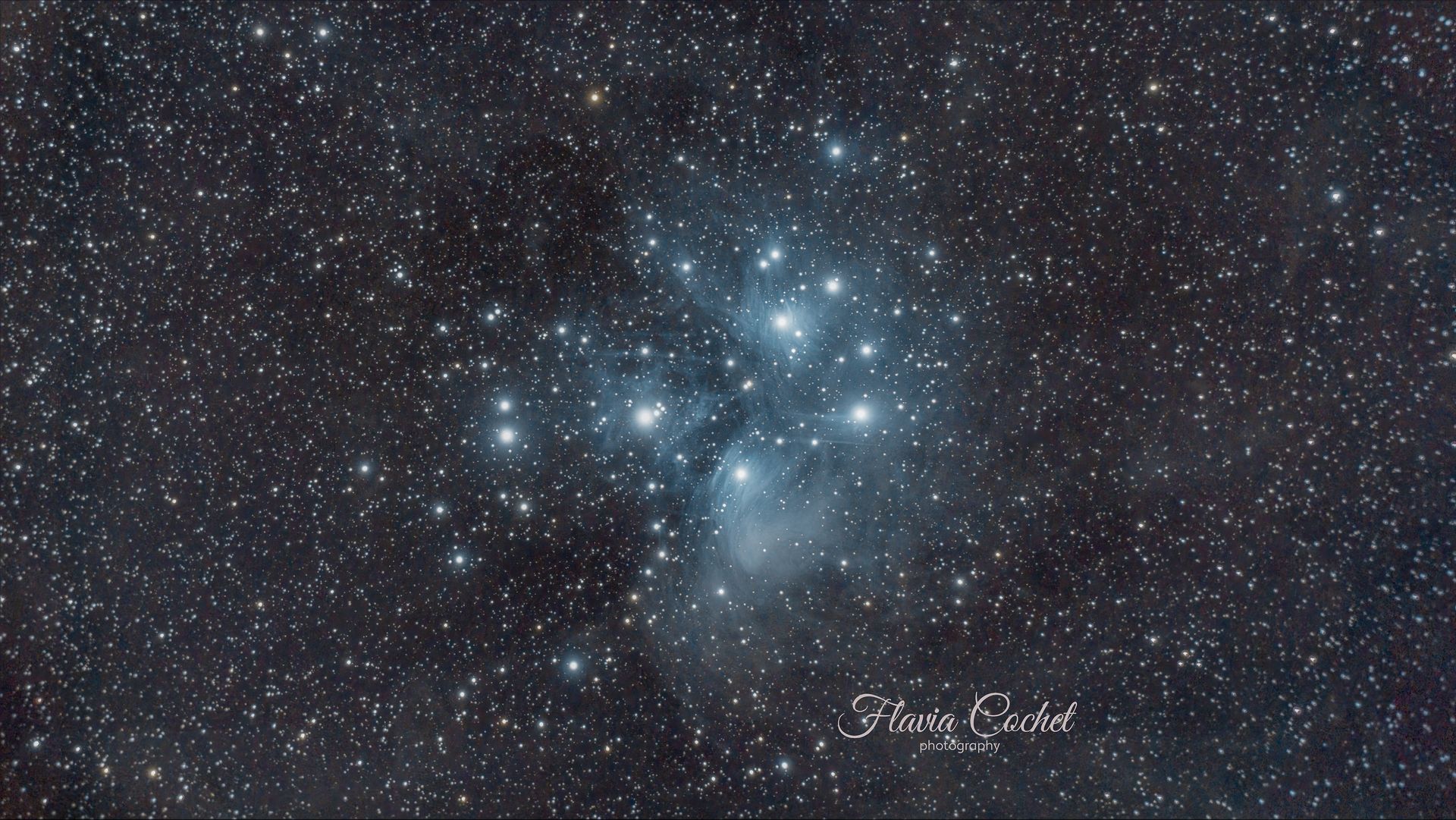 astrophoto vu depuis le sol de suisse romande