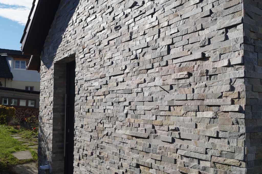 Natursteinarbeiten Fassade Menziken