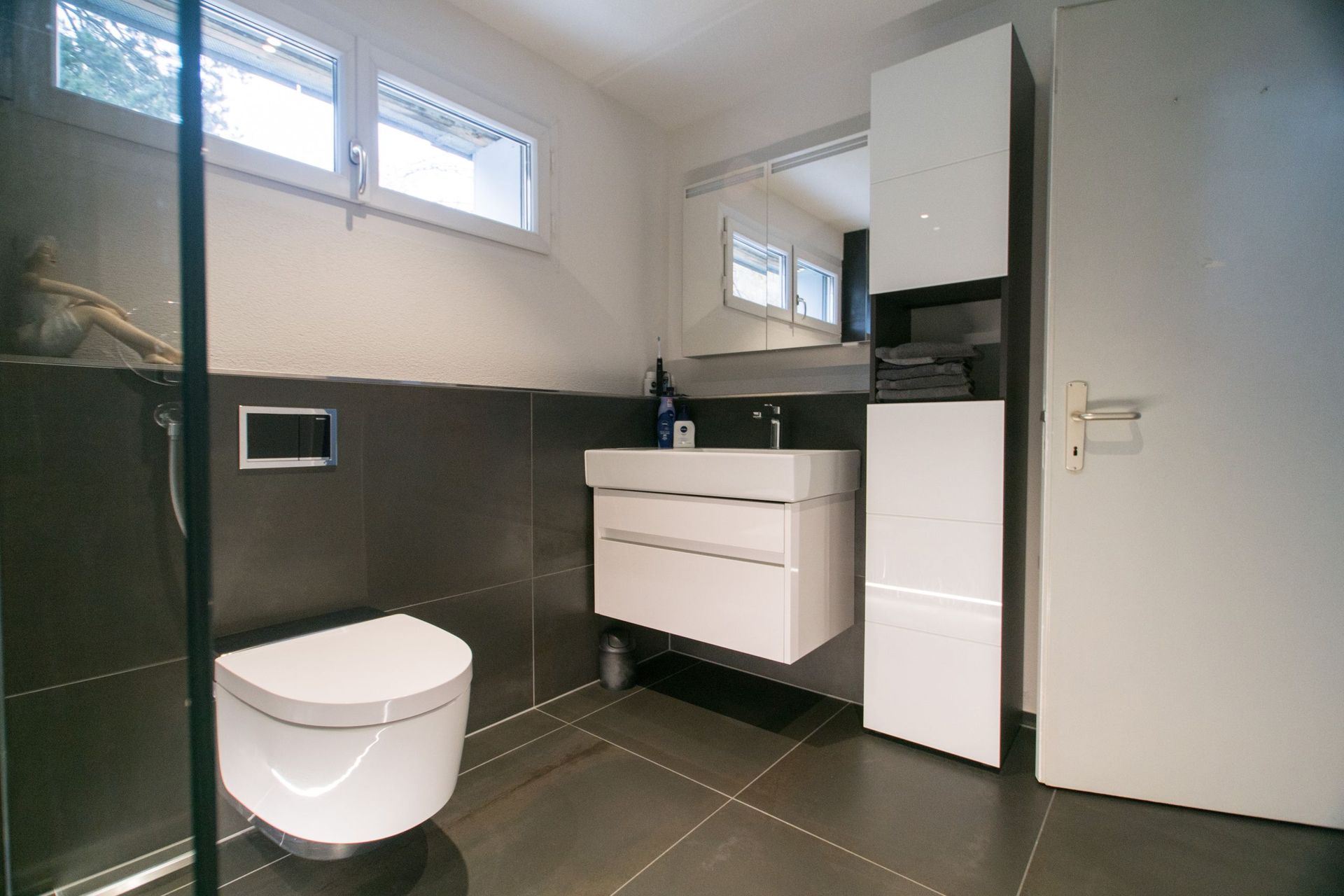 plattenbeläge und cheminéebau - rauner ag - netstal glarus