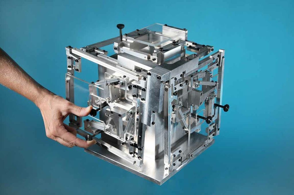 Scientifique - Alain Herzog - Lausanne