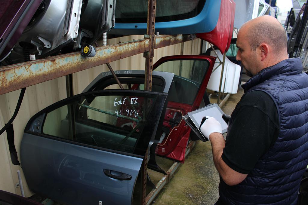 Casse Auto Benoît Rino, casse automobile et pièces détachées à Antibes