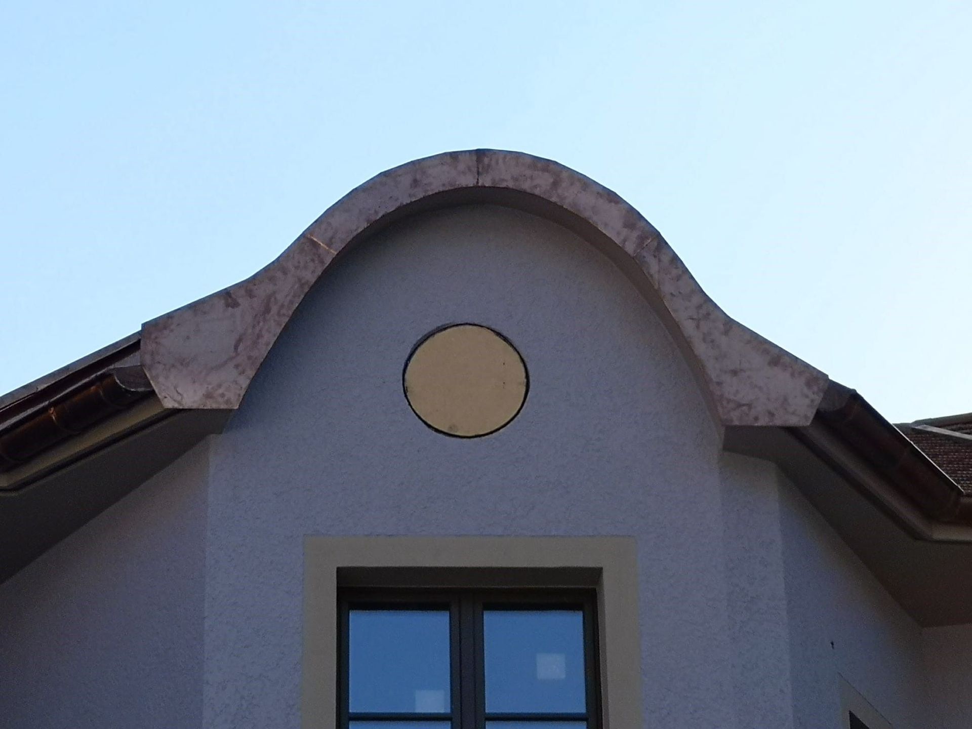 Terrier & Strahm Sàrl - Couverture, ferblanterie, entretien, réparation de toit