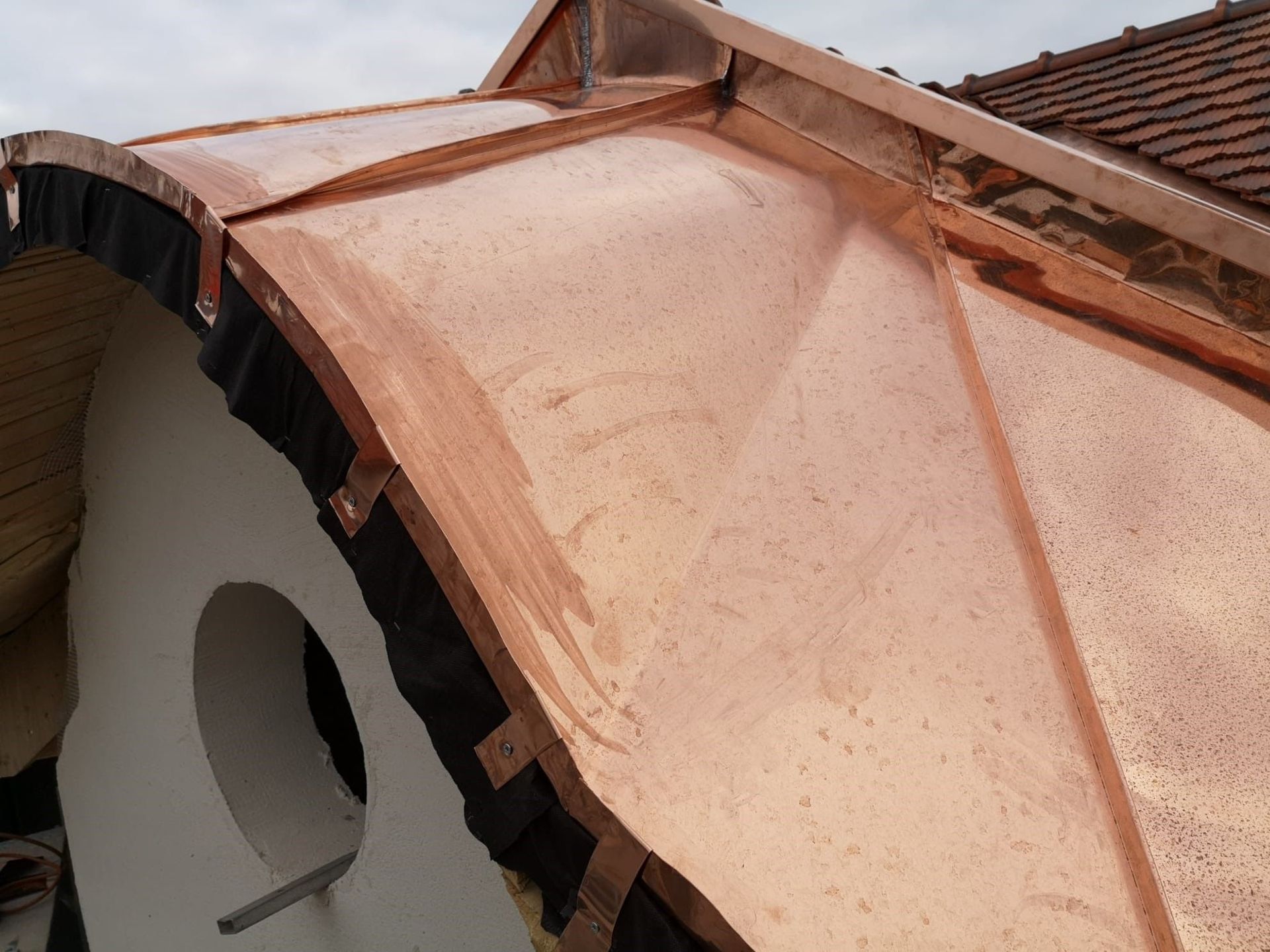 Terrier & Strahm Sàrl - Couverture, ferblanterie, entretien, réparation de toit