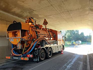 Camion dans un tunnel
