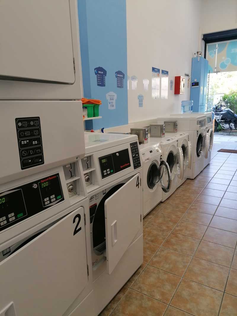 Στεγνωτήρια - Πλυντήρια Ρούχων CLEVER WASH στην Αθήνα