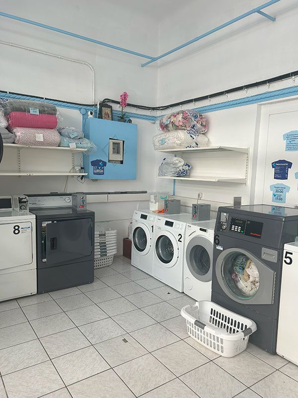 Πλυντήρια - Στεγνωτήρια Clever Wash Σερίφου 49