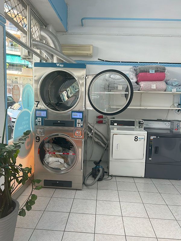 Πλυντήρια - Στεγνωτήρια Clever Wash Σερίφου 49