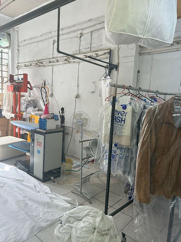 Πλυντήρια - Στεγνωτήρια Clever Wash Σερίφου 49