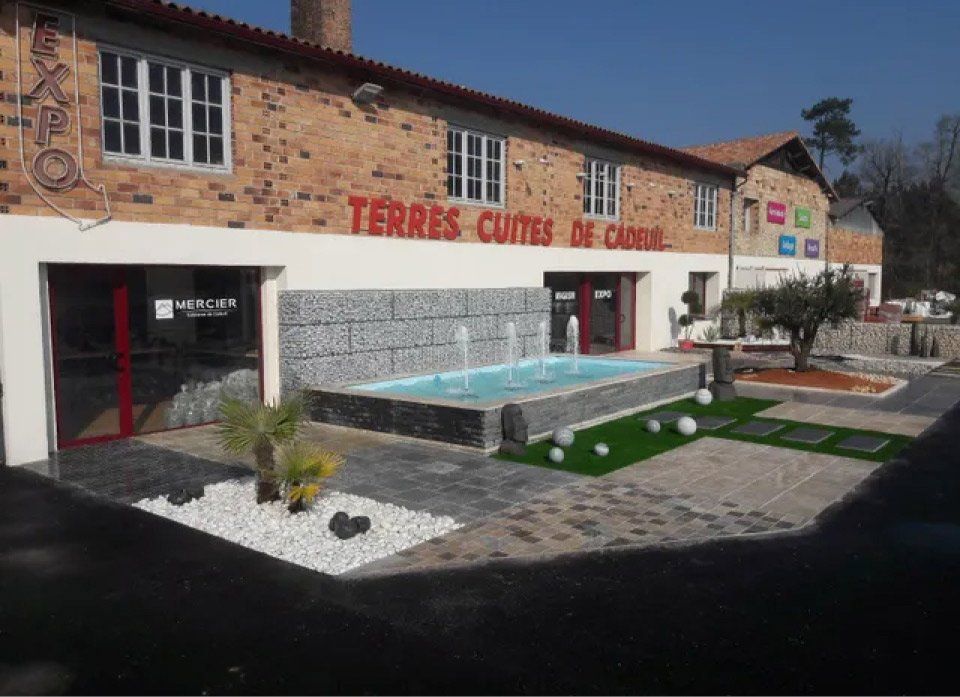 Devanture entreprise Mercier