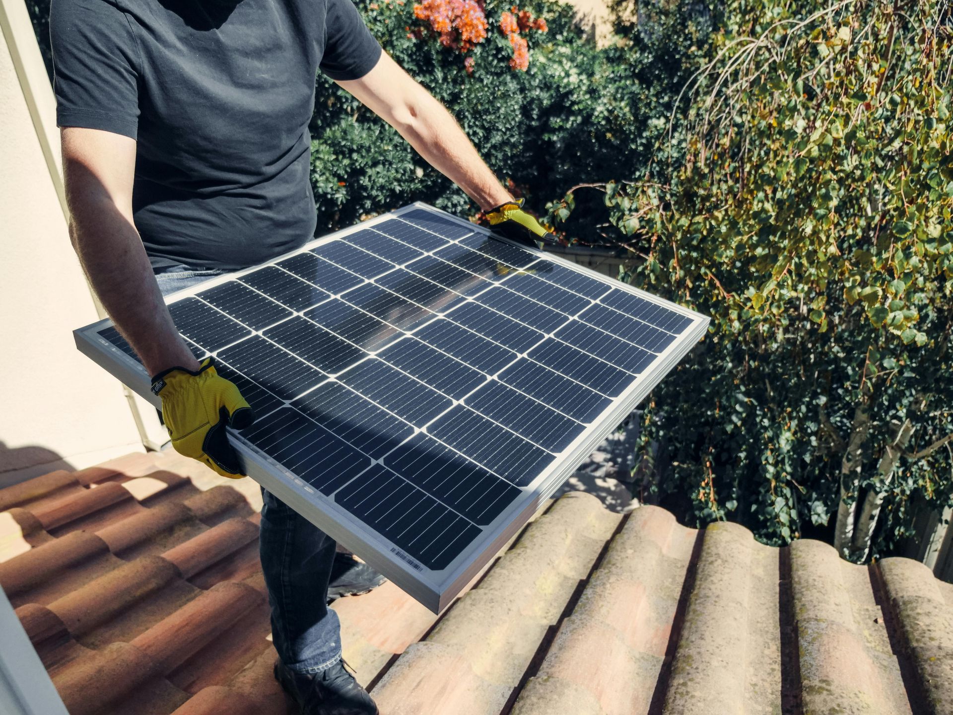 Panneaux solaires sur un toit