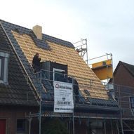 Arbeit an einem Dach von Michael Siemes Dachdeckermeister