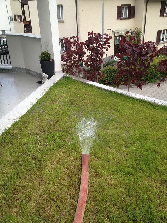 Leckortung an Ablaufleitungen mittels Einfärbung