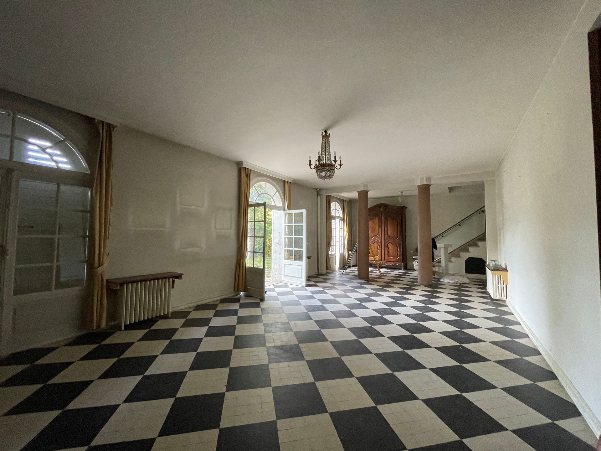 Salon avant les travaux de rénovation