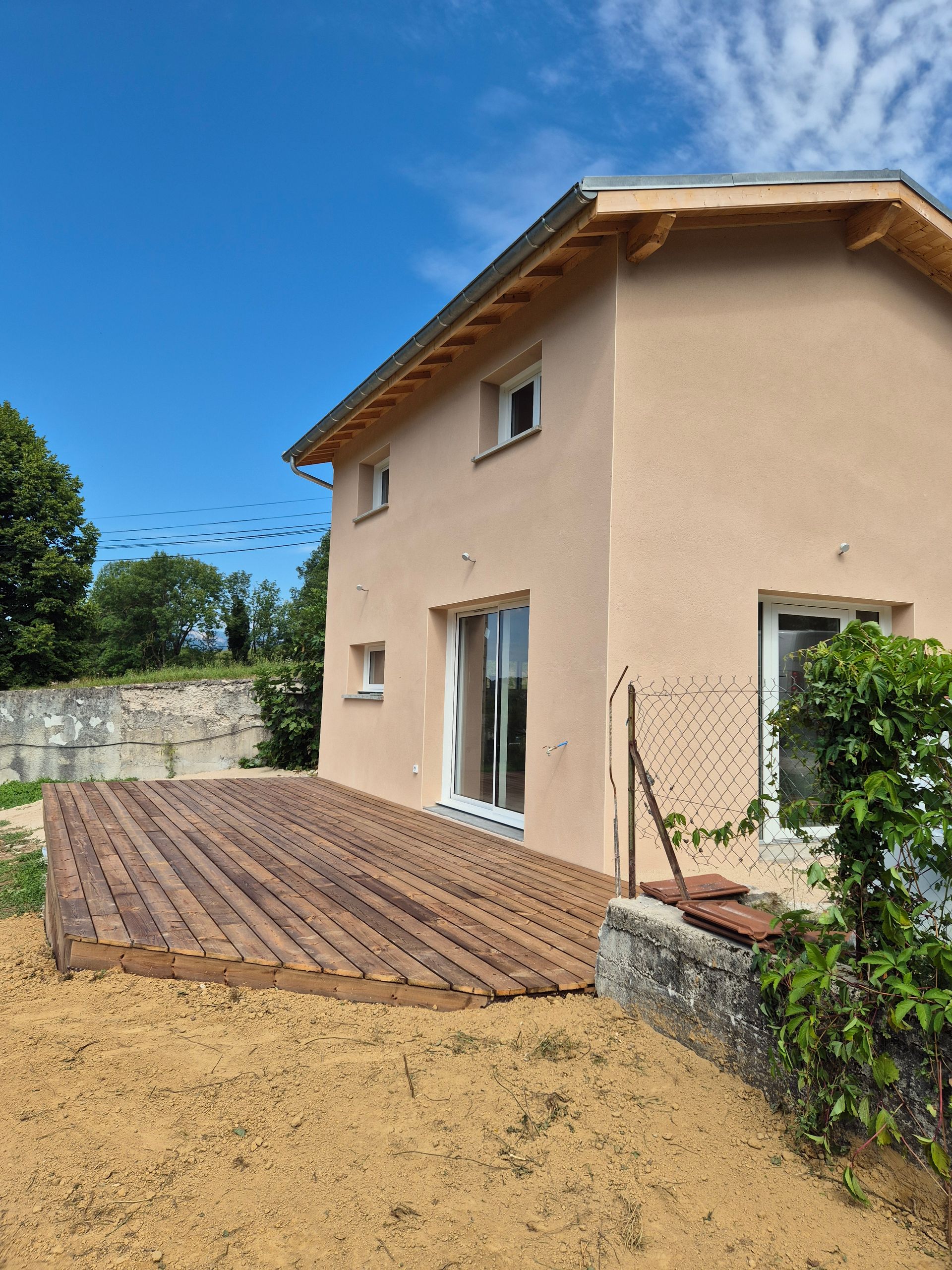 Grande terrasse en bois