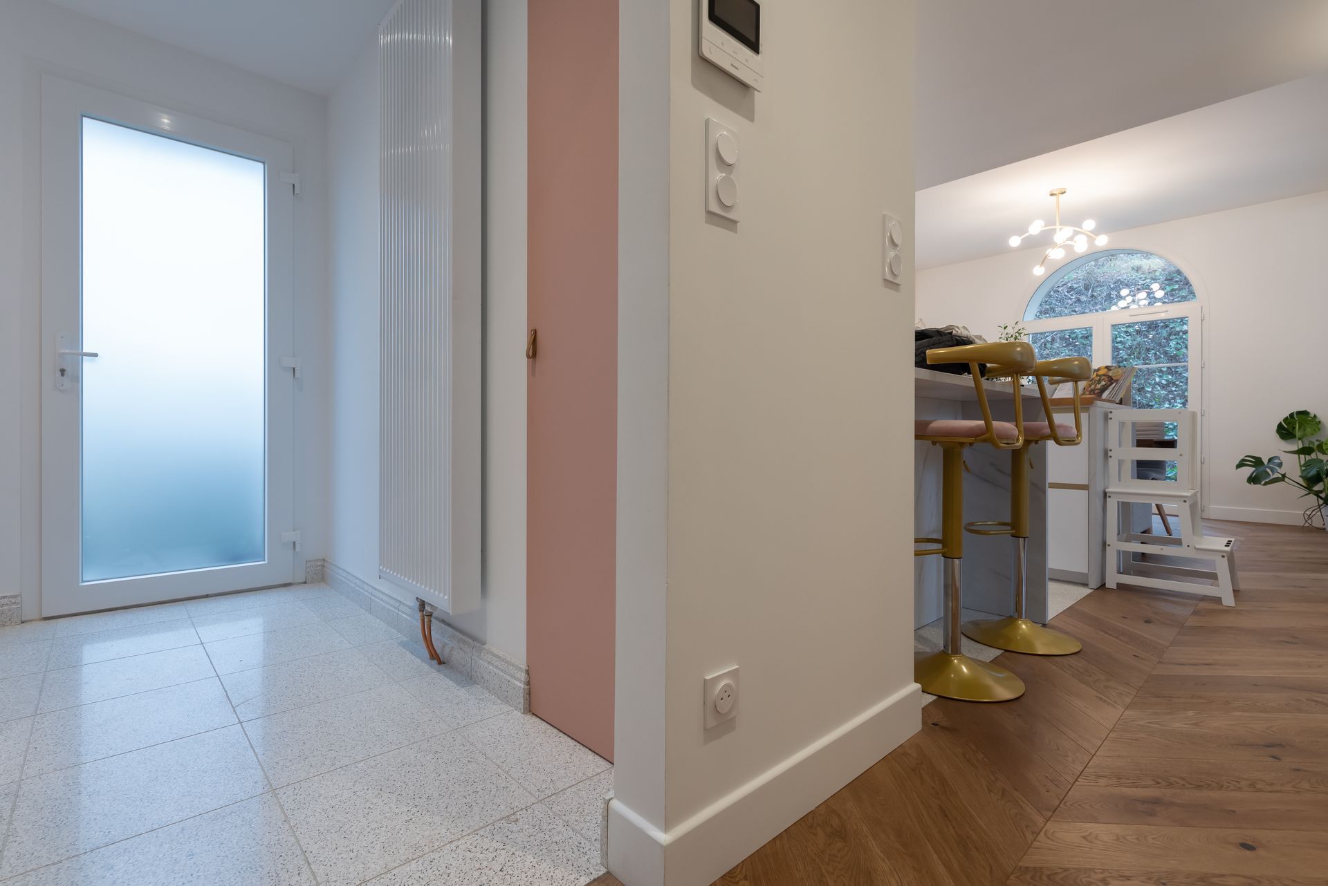 Entrée avec des rangements