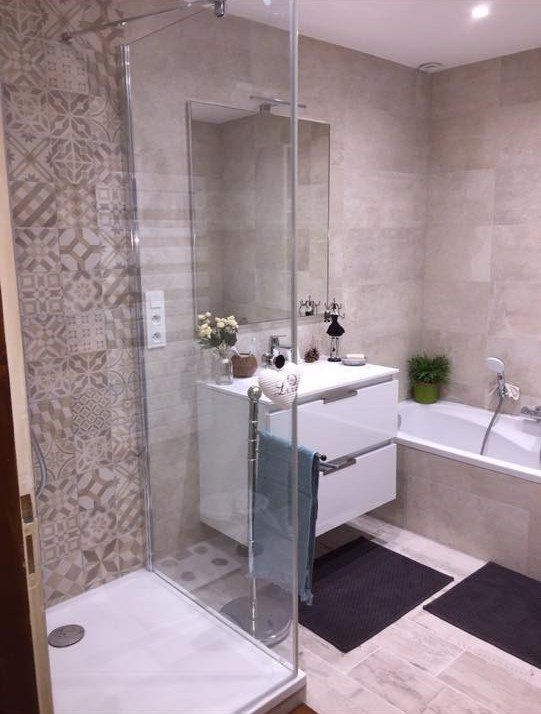 Salle de bains entièrement rénovée