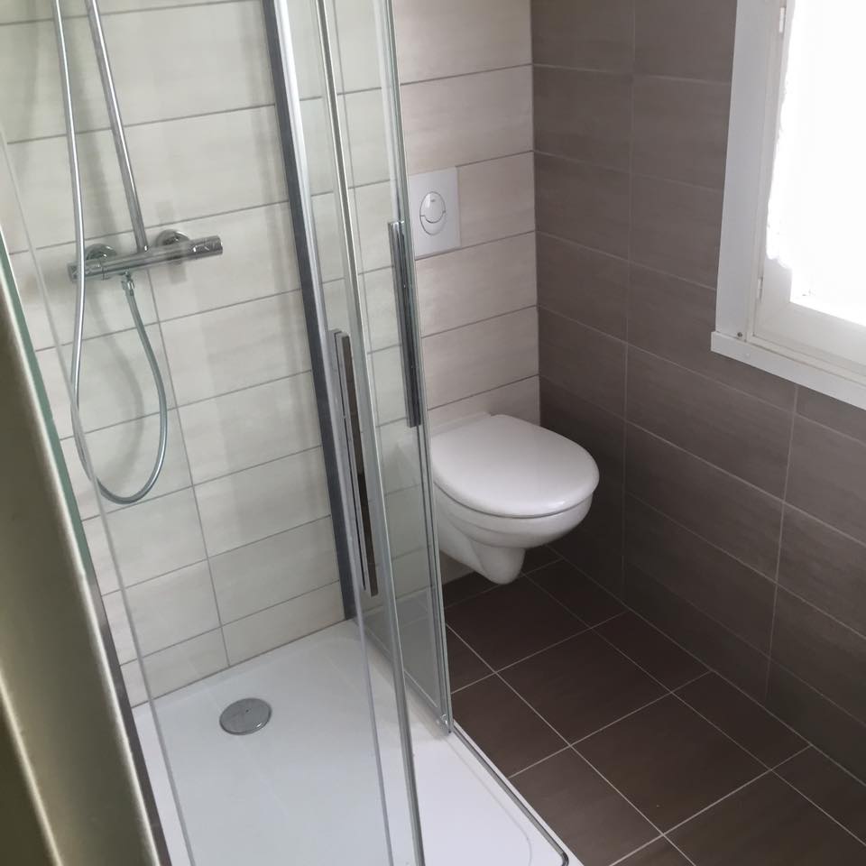 Douche et W-C après