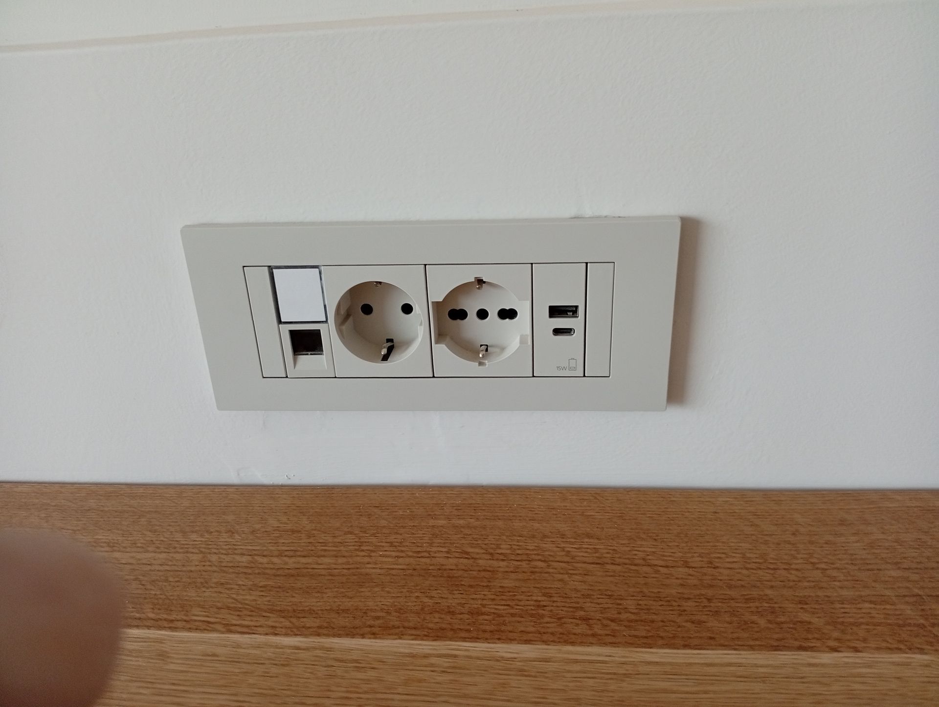 Συντηρήσεις Airbnb & Βίλες