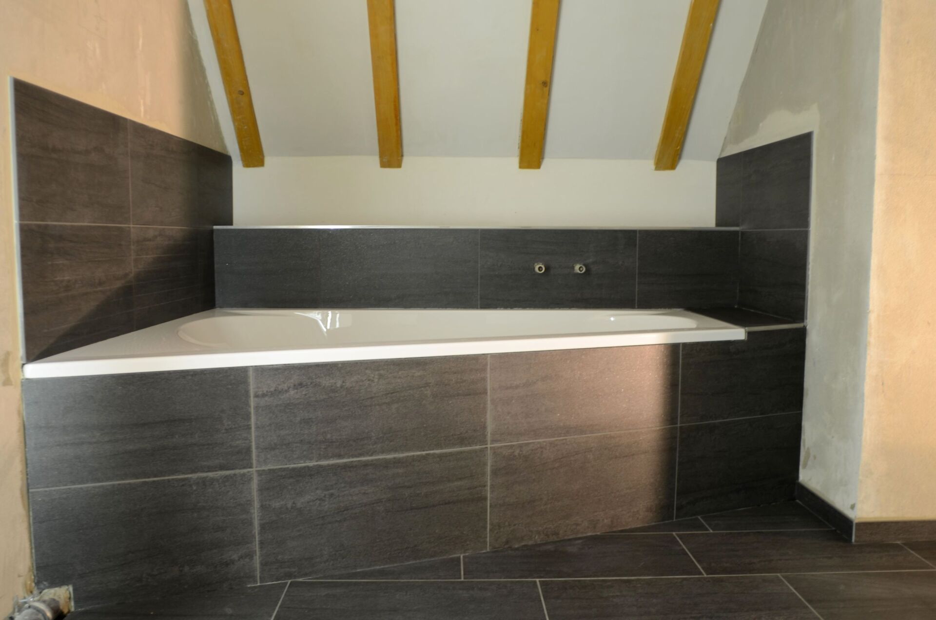 Badewanne - KerNaTech AG - Zürich Brüttisellen