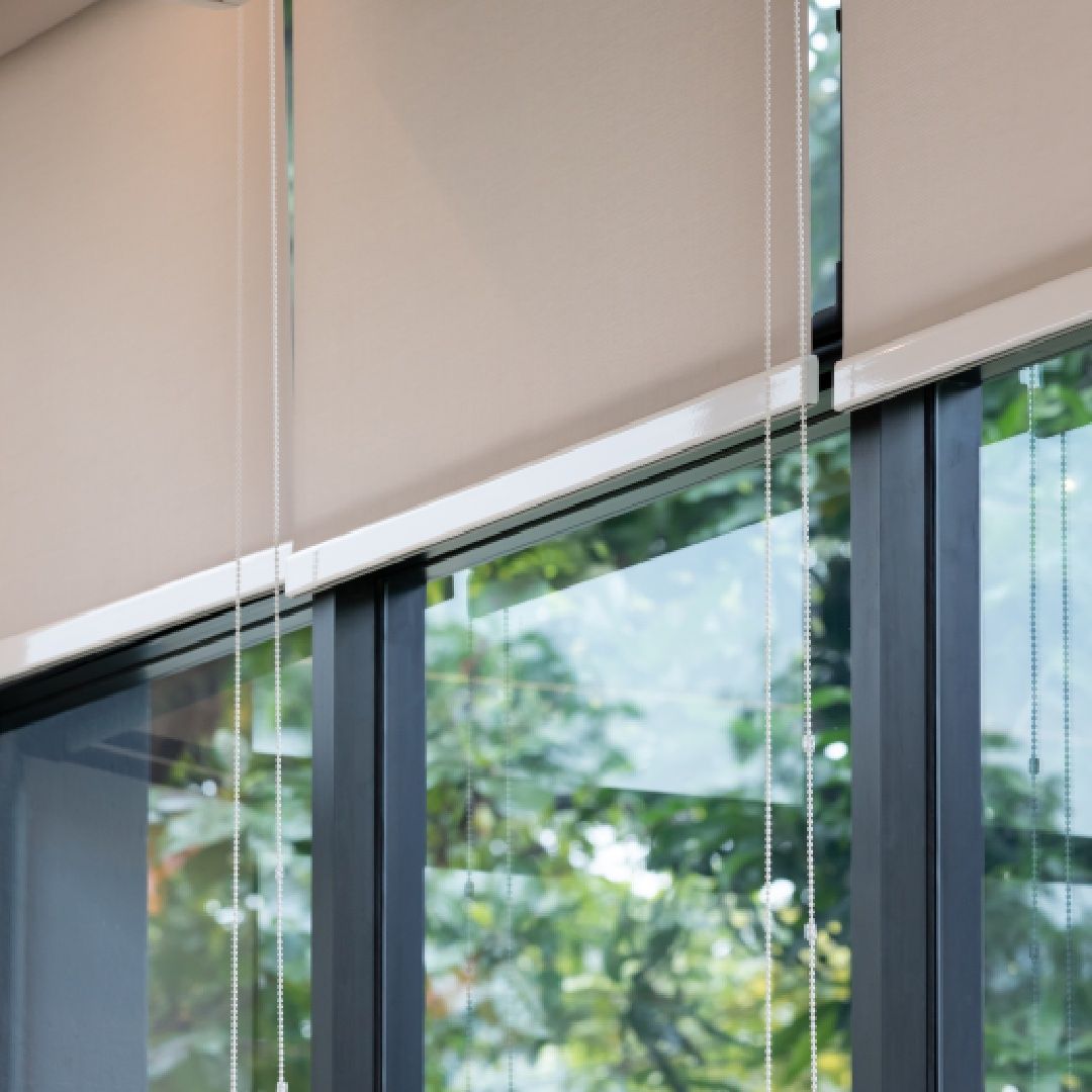 Plissee nach Maß, Rollo innenliegend, Jalousien