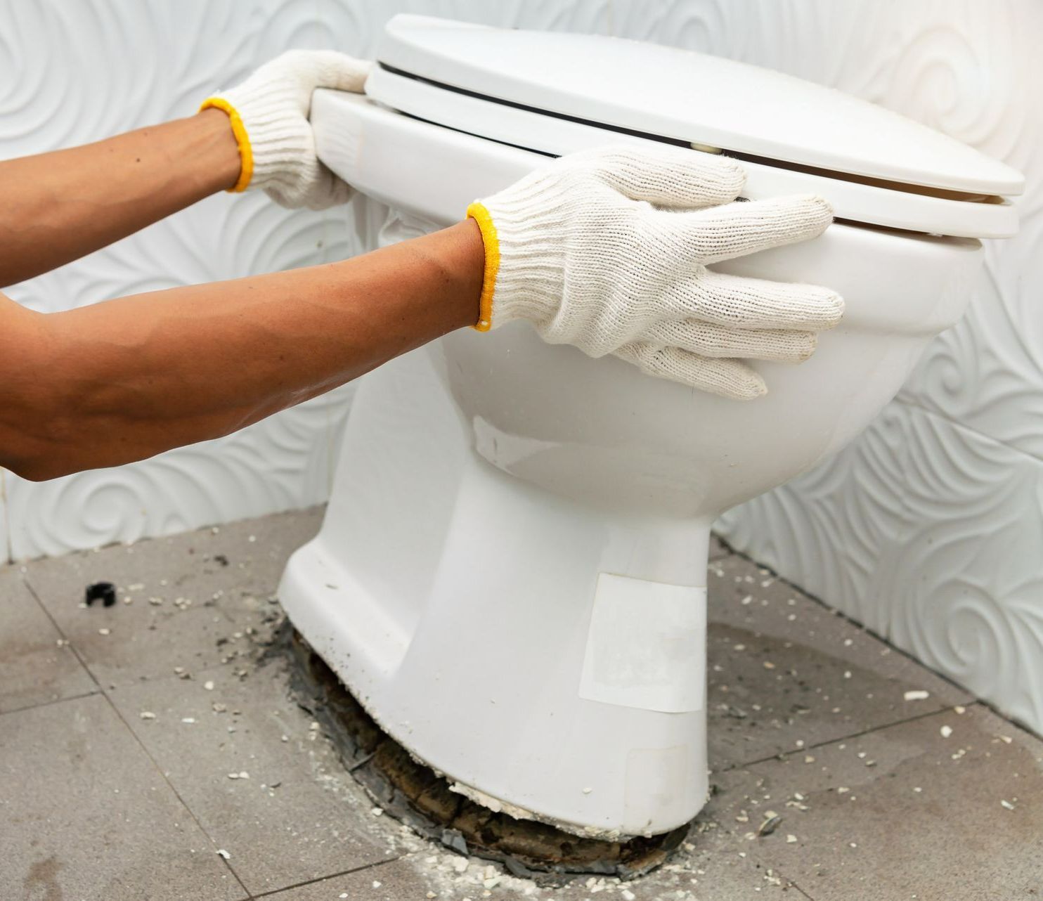 Remplacement d’une cuvette de toilettes