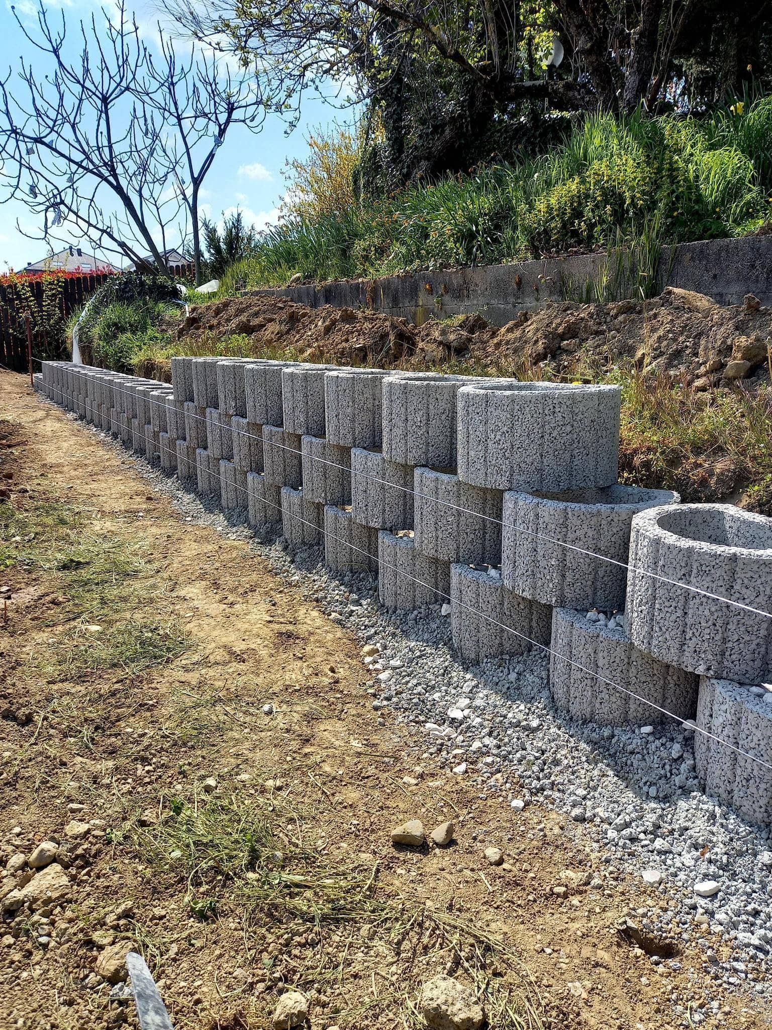 Pose de gazon - entretien de gazon - J.R. Polyvalent Sàrl