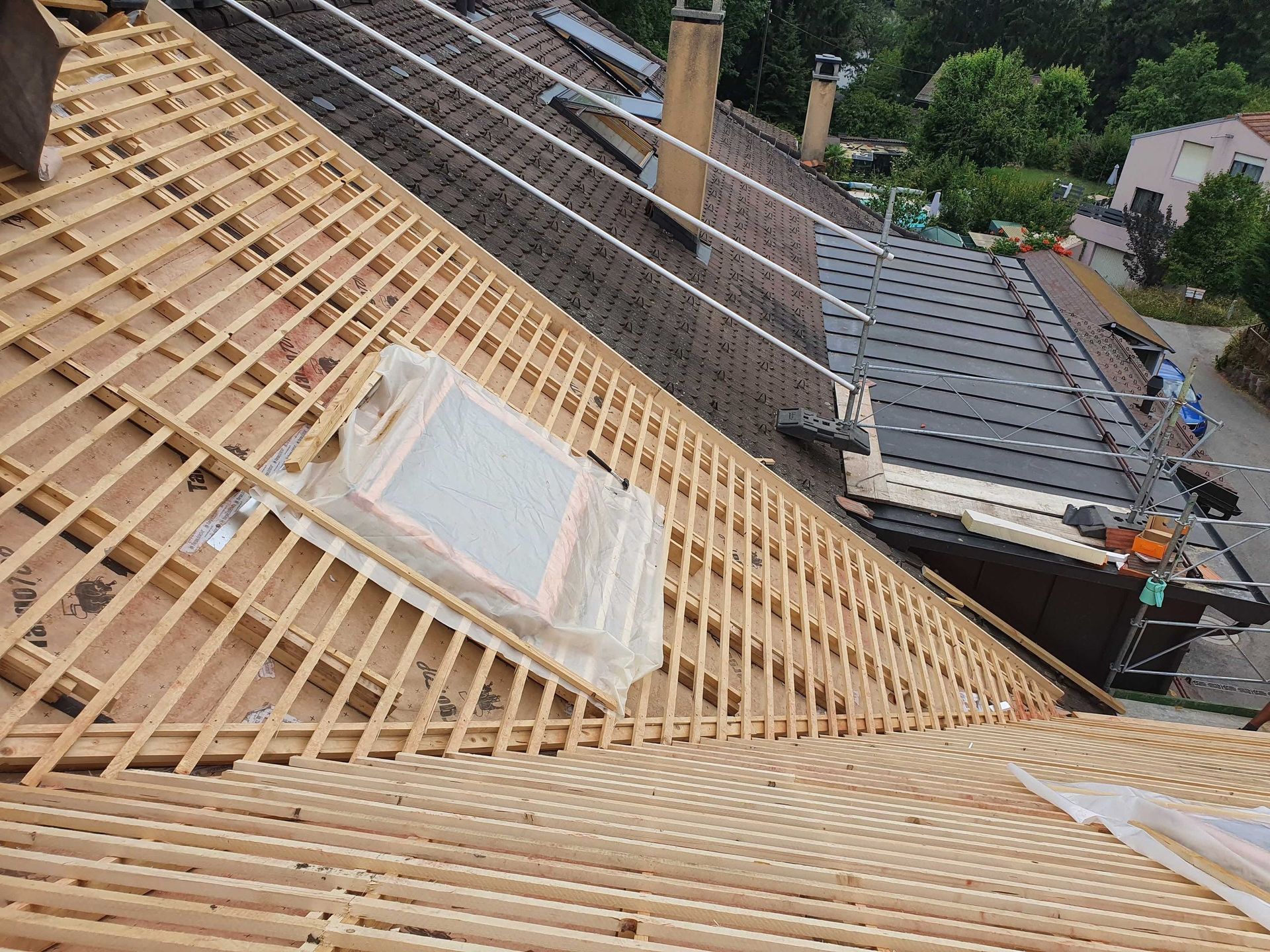 Couverture de toiture - J.R. Polyvalent Sàrl