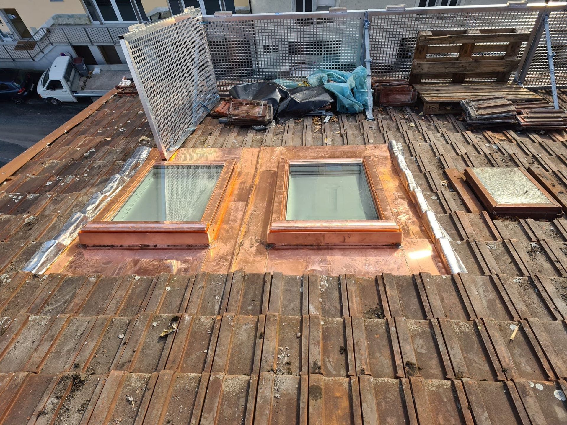 Fabrication et pose de tuiles - J.R. Polyvalent Sàrl