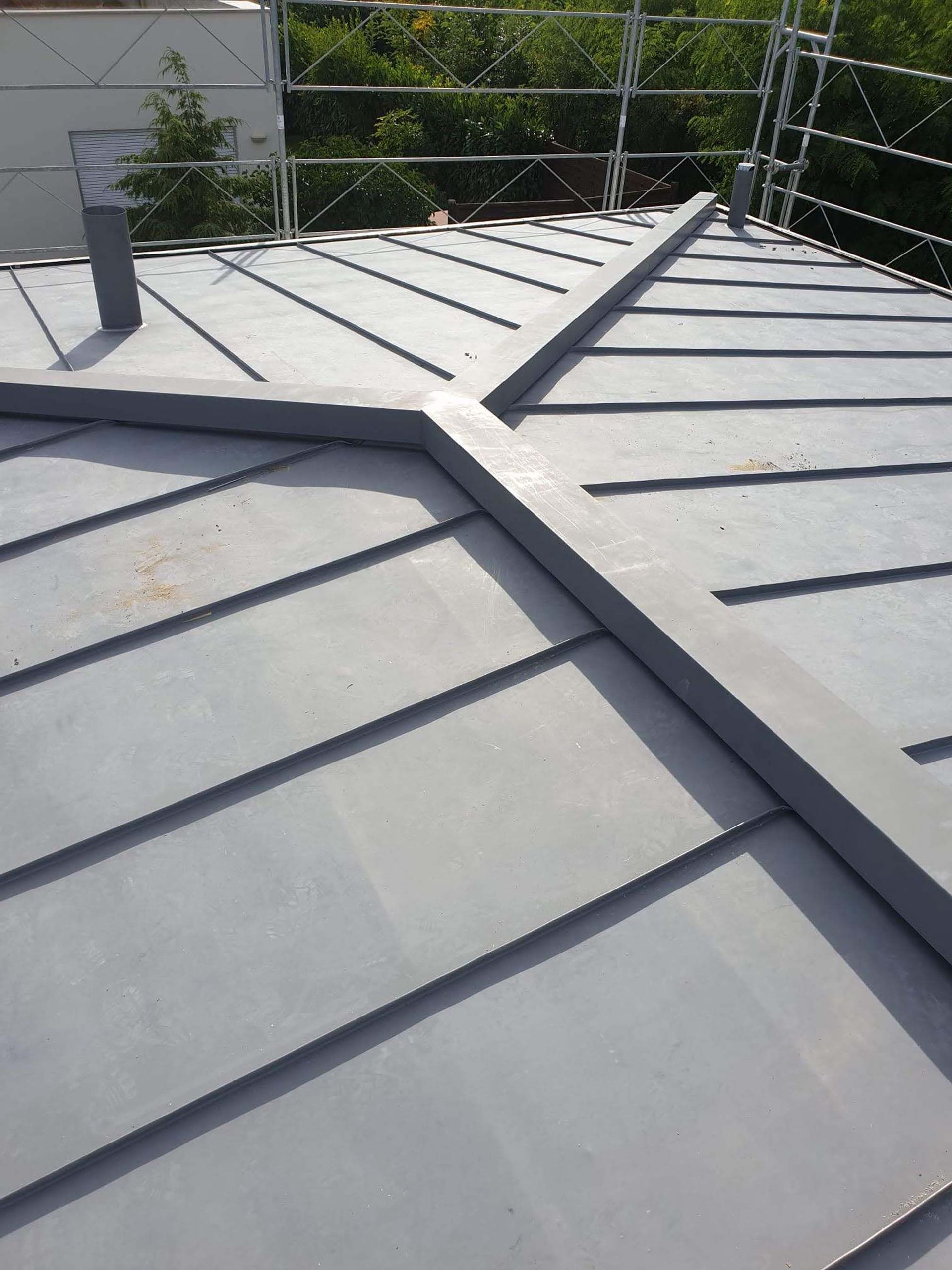 Couverture de toiture - J.R. Polyvalent Sàrl