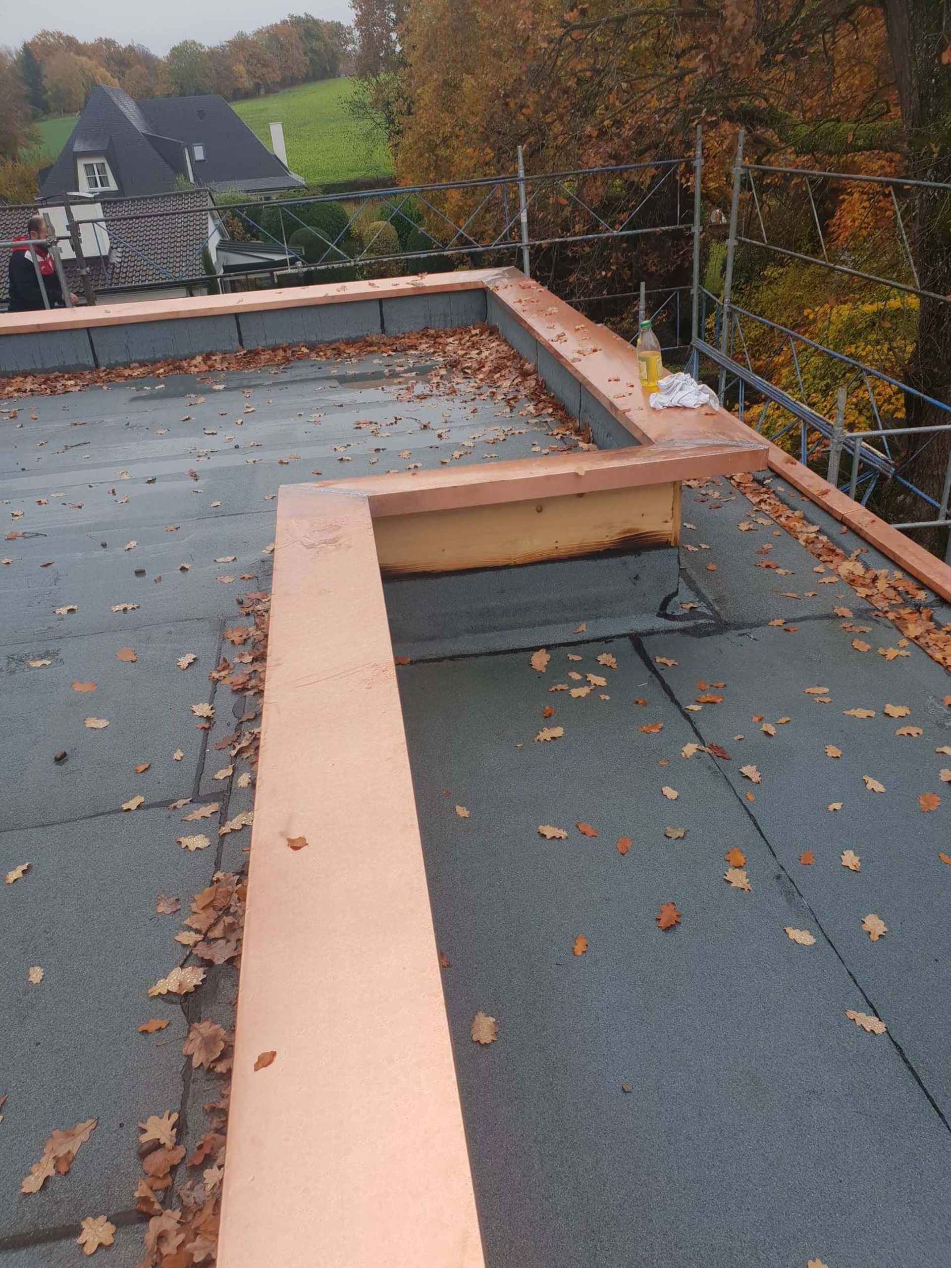 Fabrication et pose de tuiles - J.R. Polyvalent Sàrl