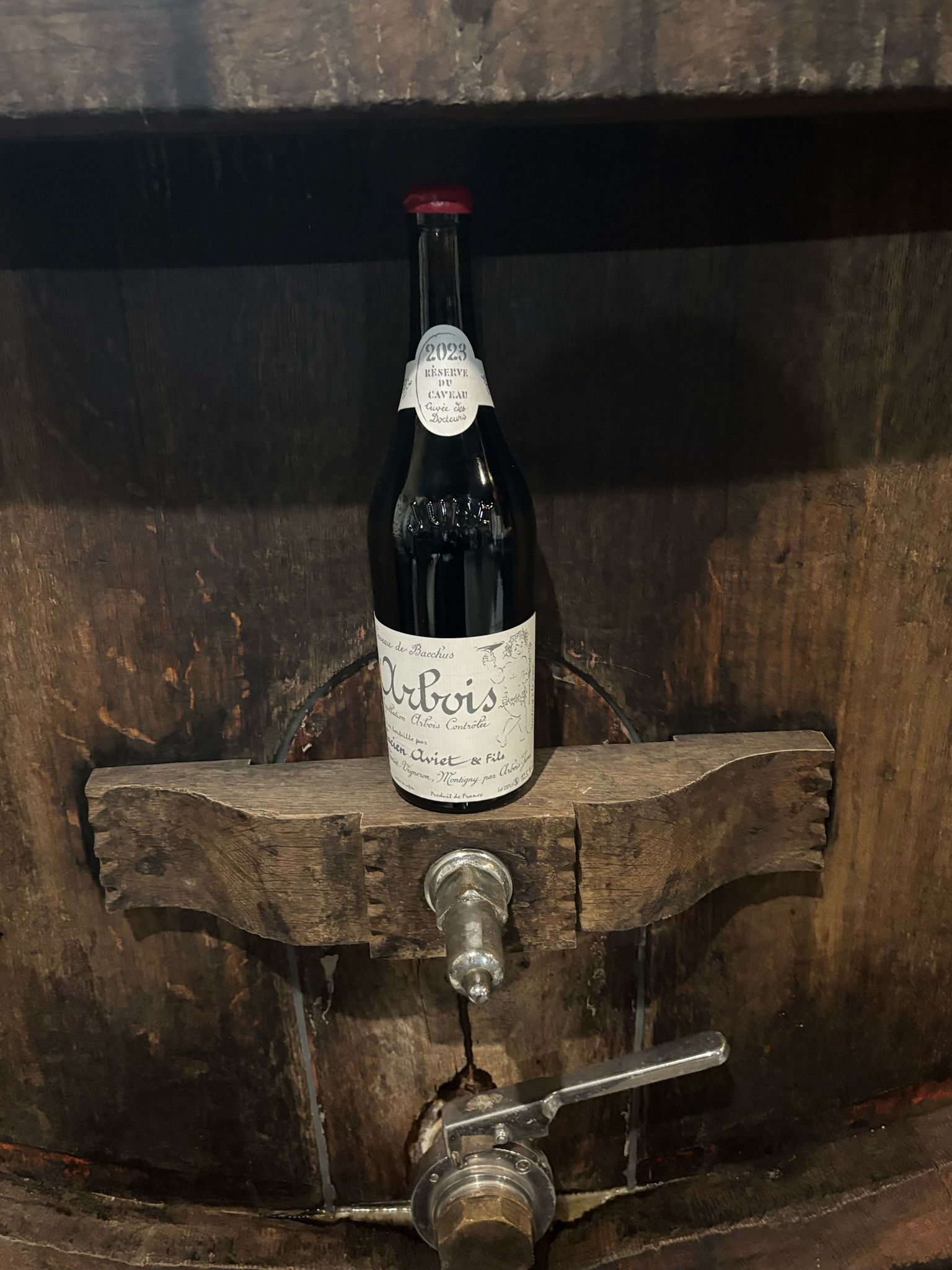 Une bouteille de vin