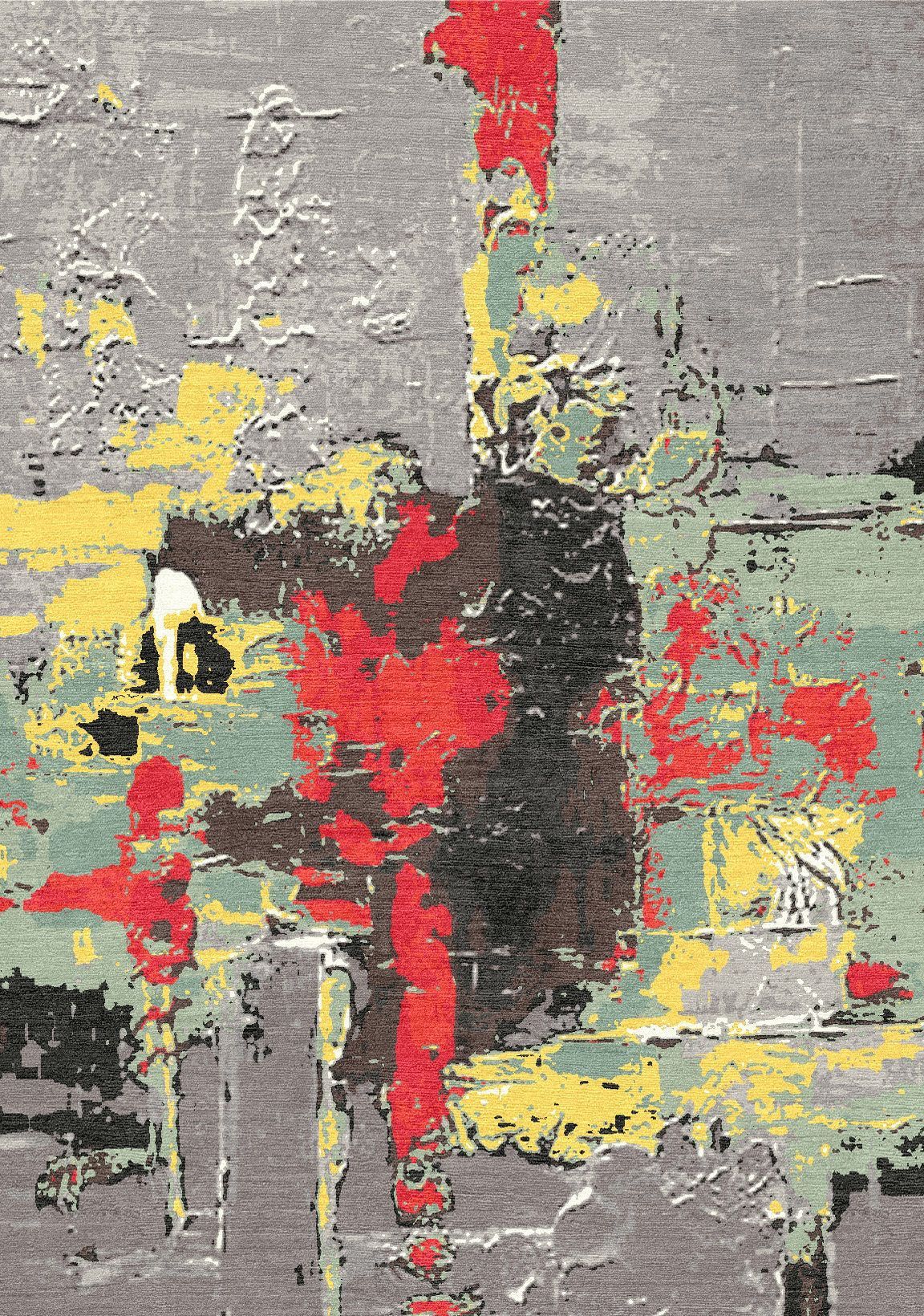 Heller Teppich mit Muster in rot, gelb und grau