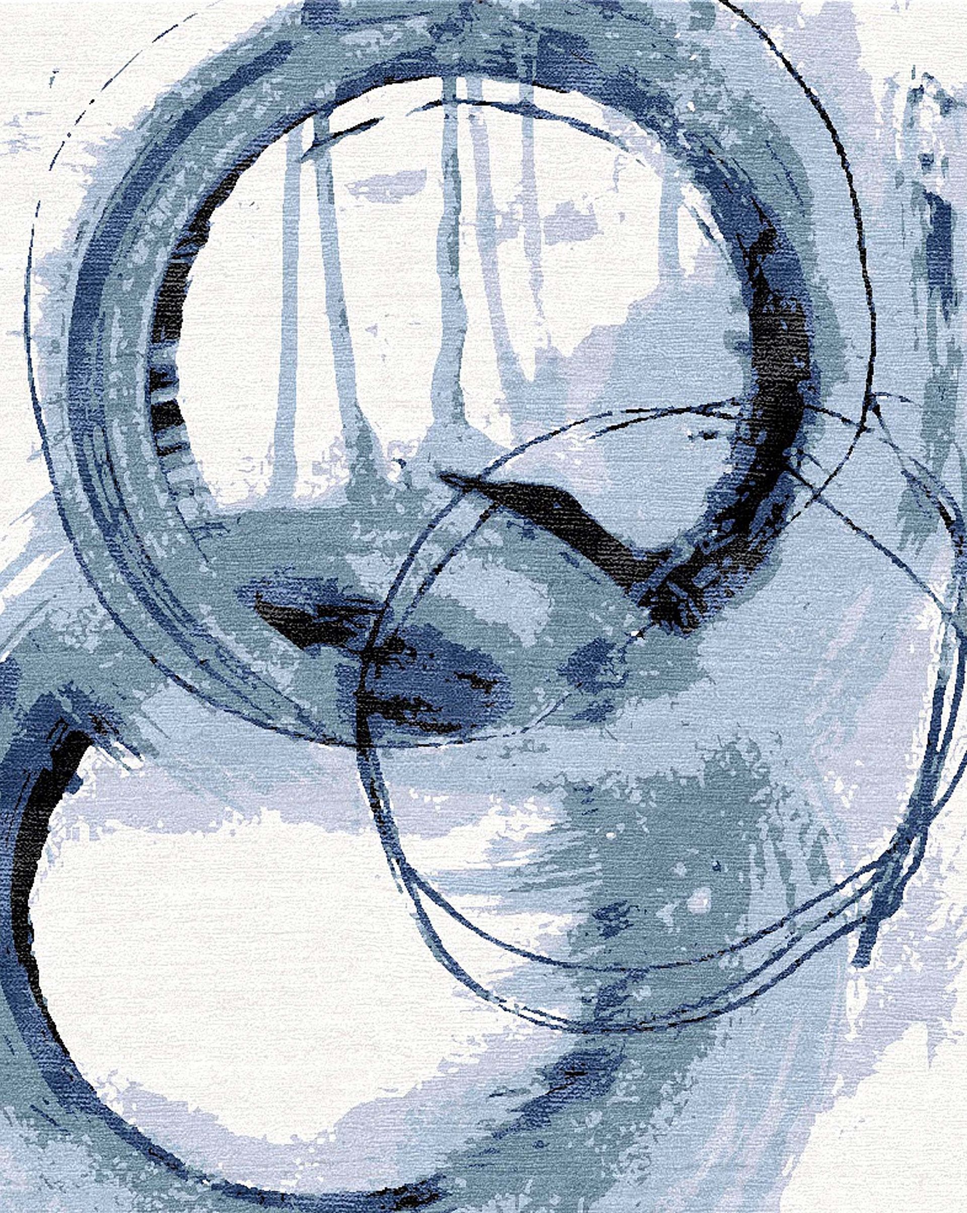 Heller Teppich mit kreisendem Muster in blau