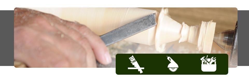 Una persona tallando madera con un cincel, carpintería.