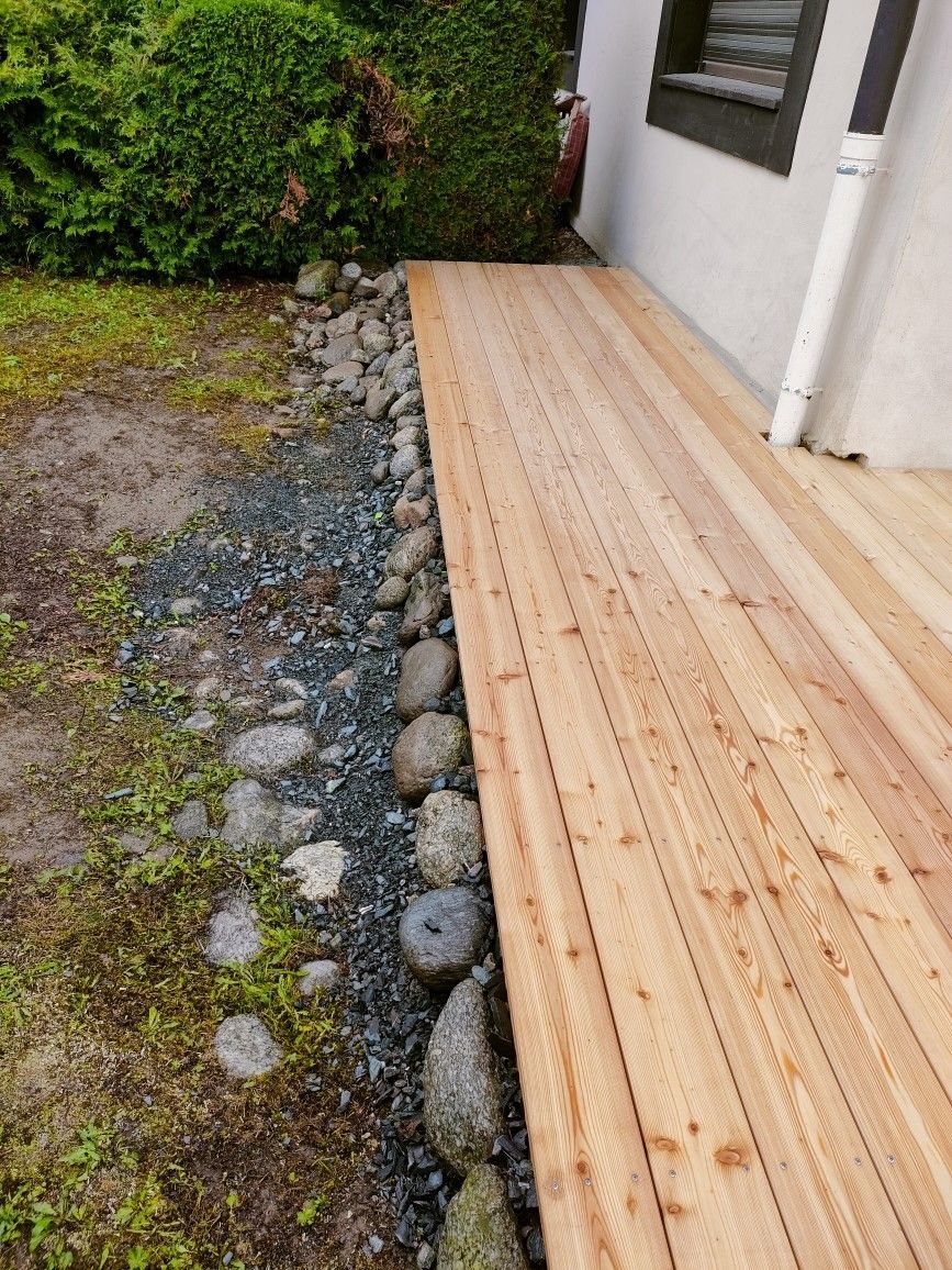 Terrasse extérieure en bois