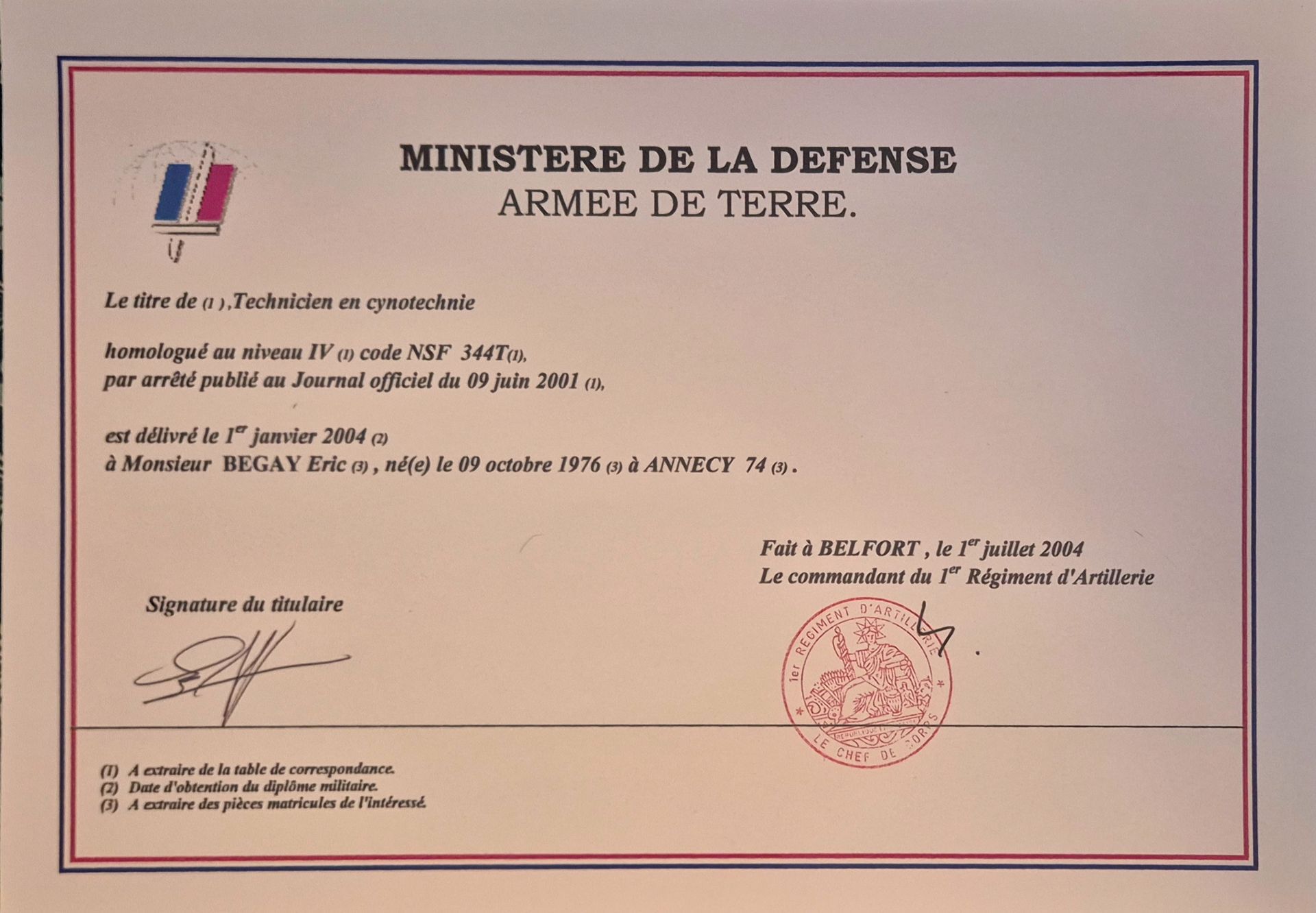 Diplôme officiel du ministère français de la Défense.