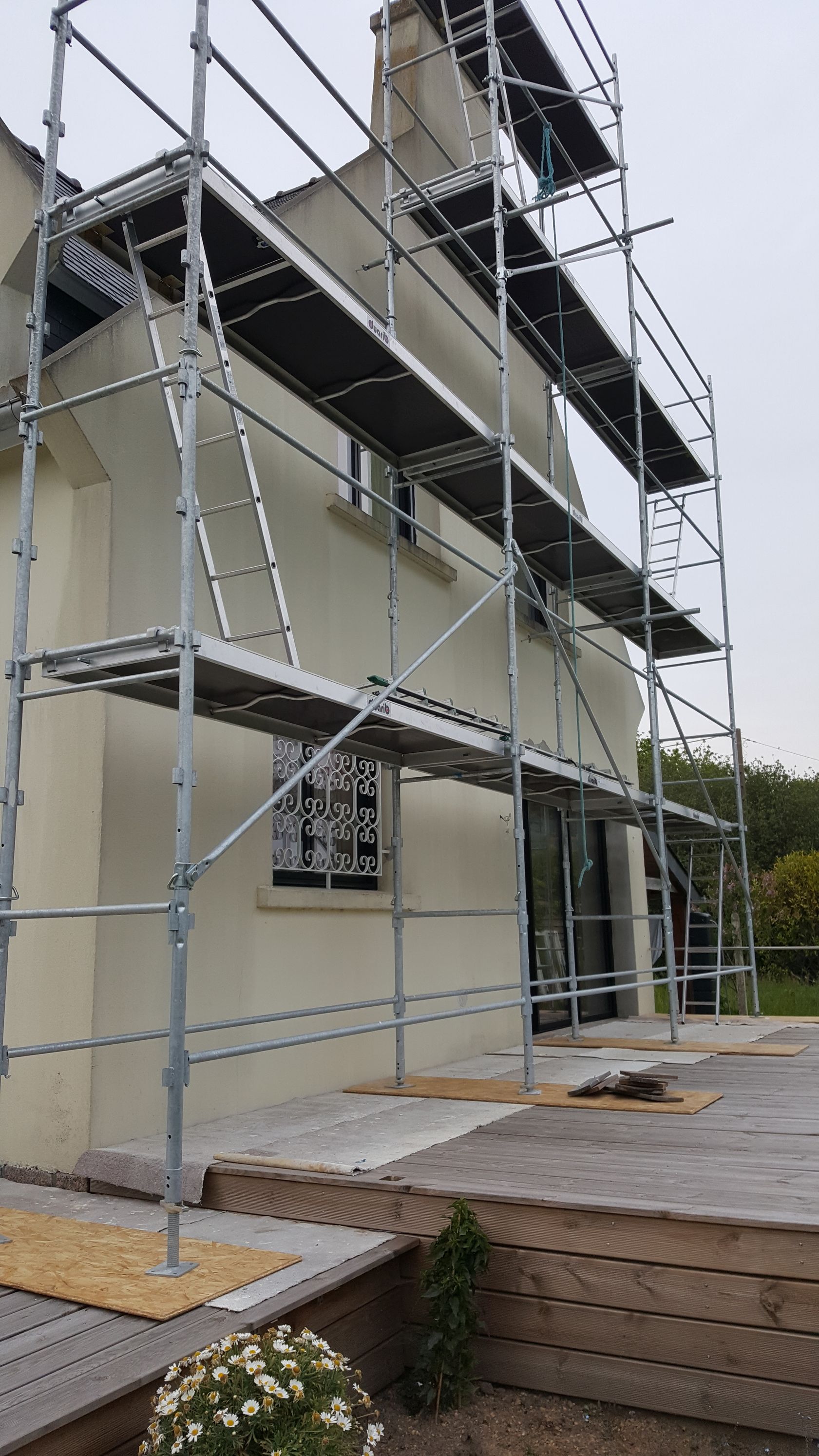 Mur de maison avant travaux