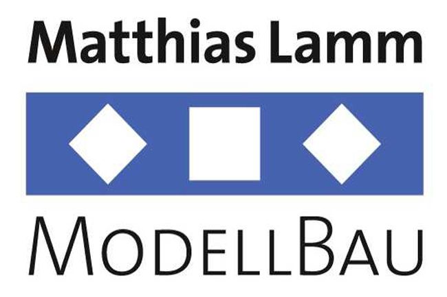 Ein blau-weißes Logo für Matthias Lamm Modellbau