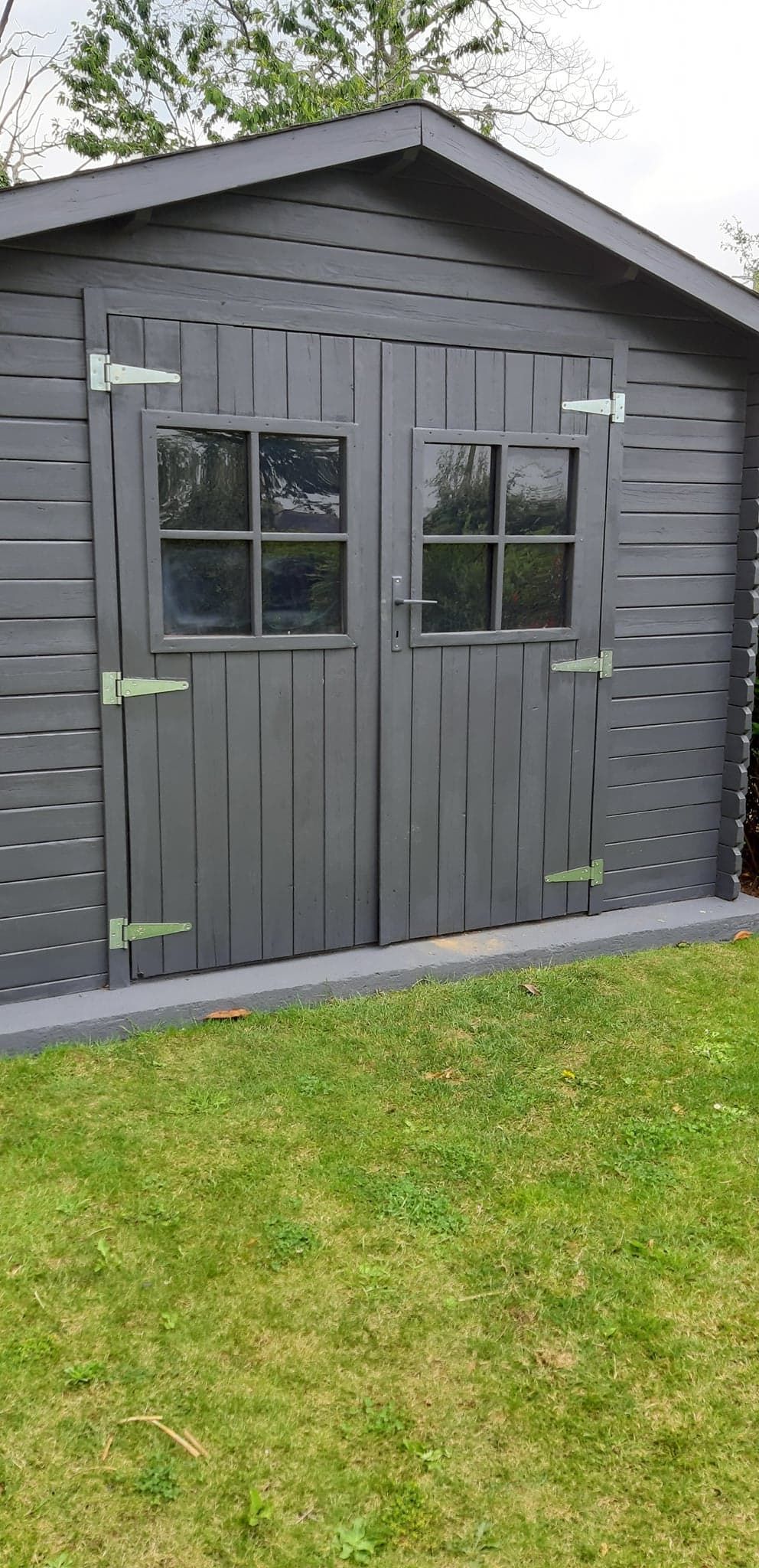 Cabanon après la mise en peinture