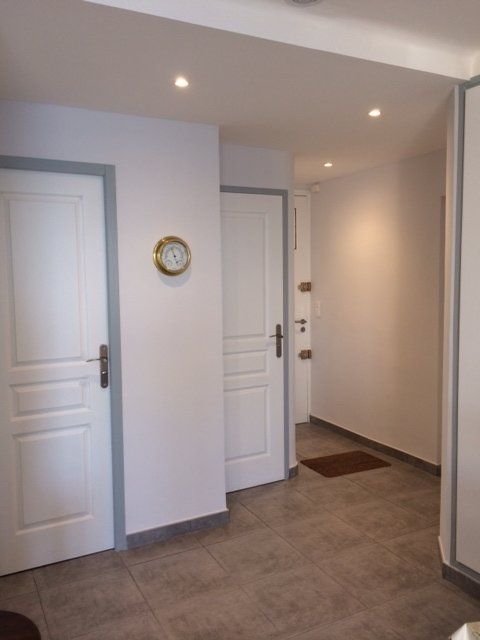 Couloir rénové par l'entreprise