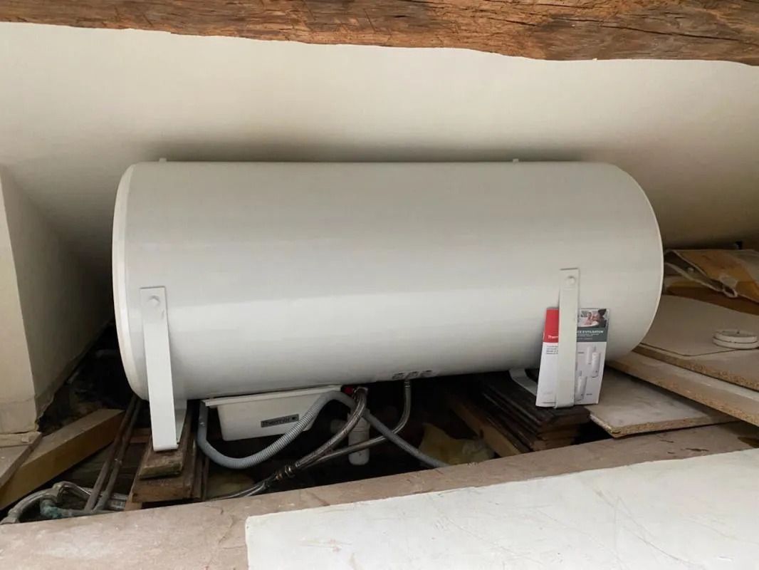 Installation de ballon d'eau chaude