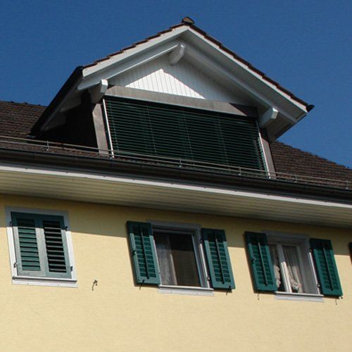 Fassade 2 - Maler Denis Widmer