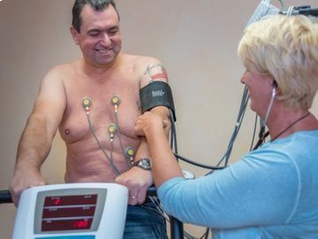 Hausarztpraxis Foitzik – EKG, Patient, MTA